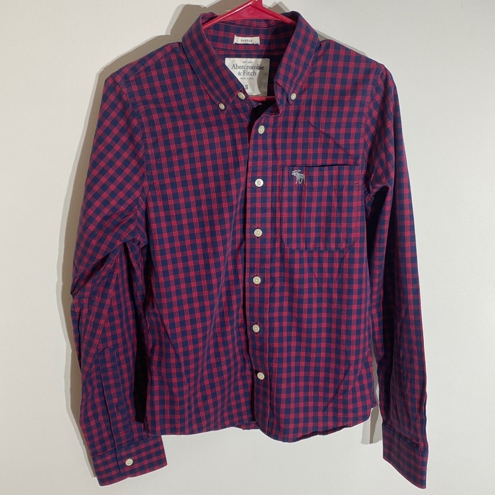 Abercrombie & Fitch Muscle Button Down Shirt - Size S